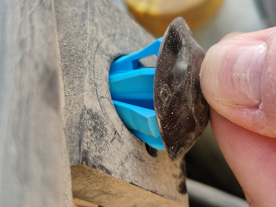 Штатная сигнализация, часть 1: концевик капота — Smart fortwo (3G), 0,9 ...