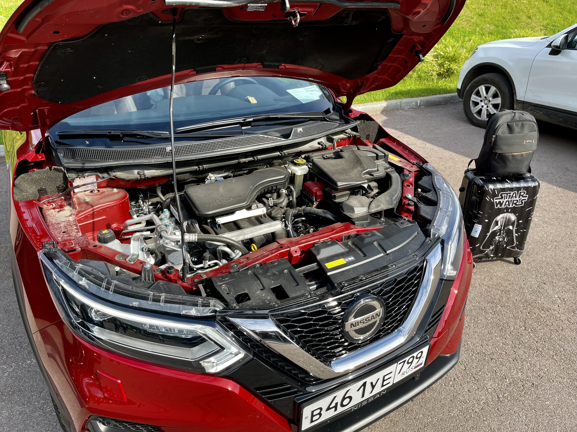 Паркетники Ниссан теперь умнее многих водителей) — DRIVE2