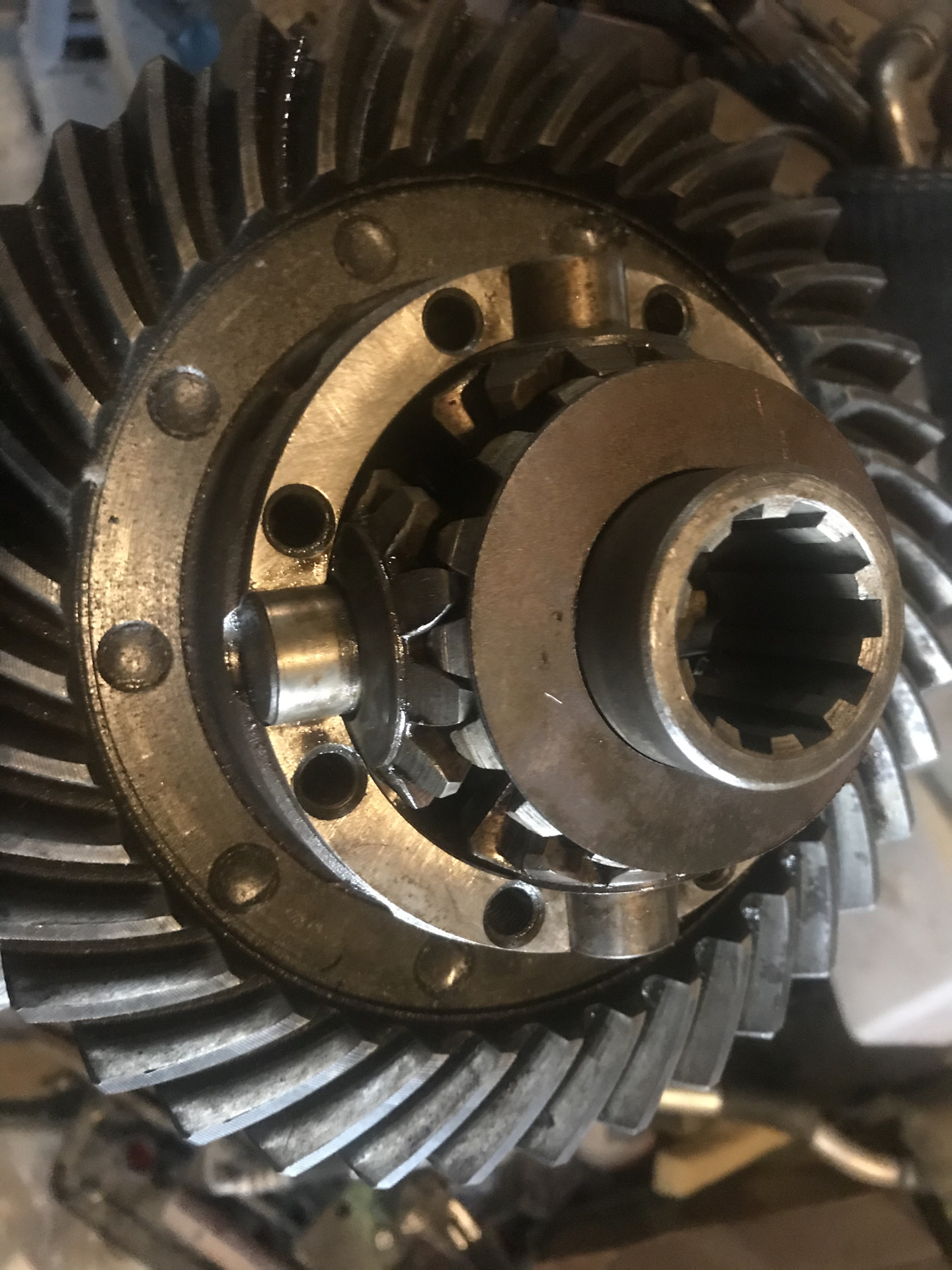 Дифференциал ваз 2107. Стопорные кольца коробка ваз 2114. Блок сателлитов волга 3110. Сборка дифференциала. Сборка дифференциала.