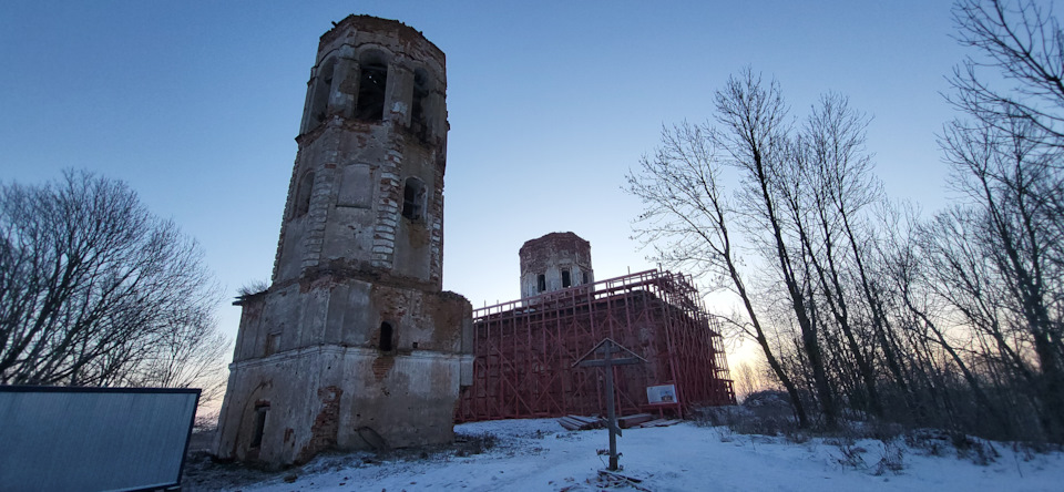 старая русса театр. библиотека обои. старая русса дом музей братьев карамазовых. школа достоевского в старой руссе. магазин окон в старой руссе.