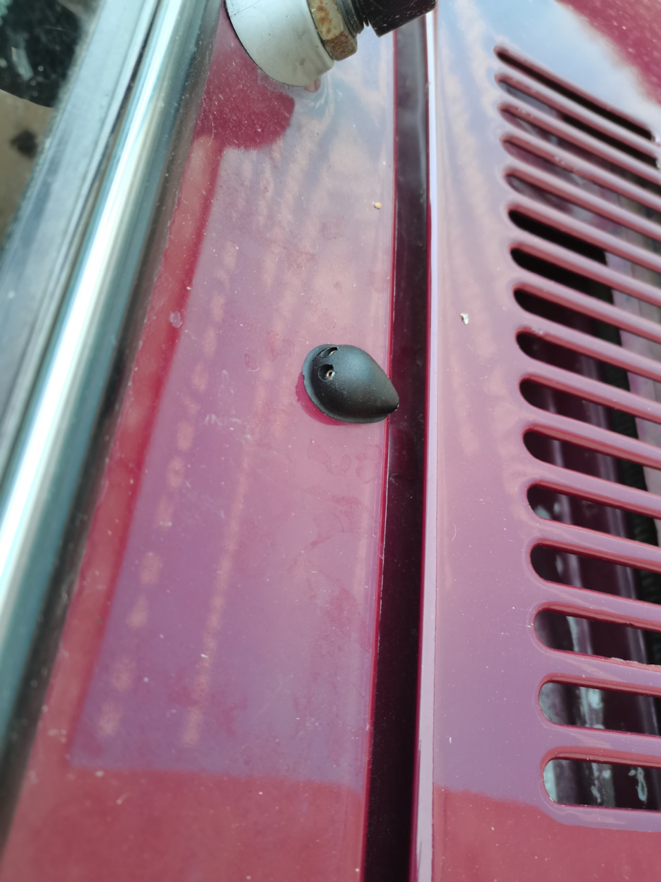 Замена форсунок стеклоомывателя — Lada 21074, 1,6 л, 2000 года ...