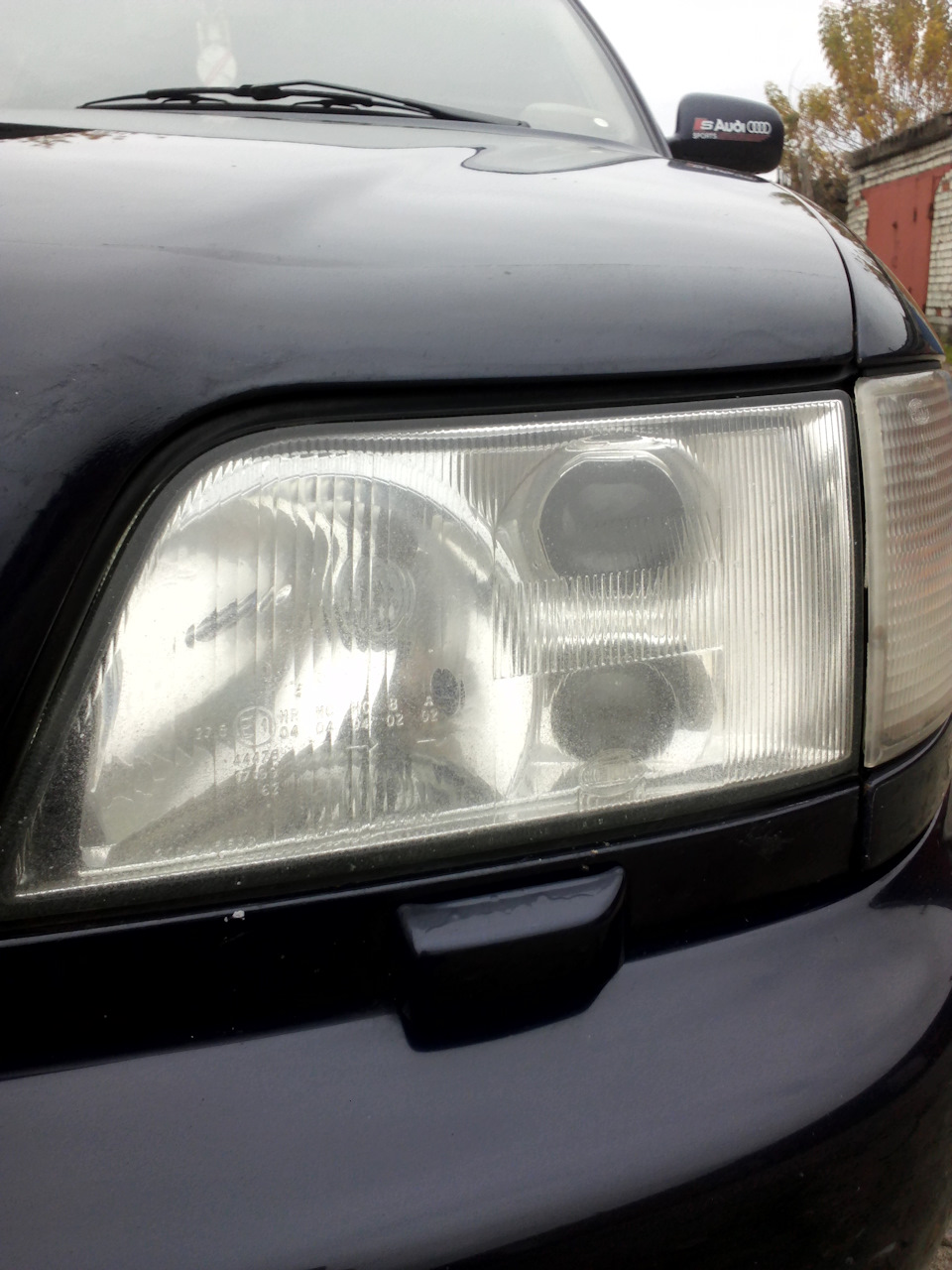 Замена стекол на фарах — Audi A6 (C4), 2,5 л, 1995 года | своими руками ...
