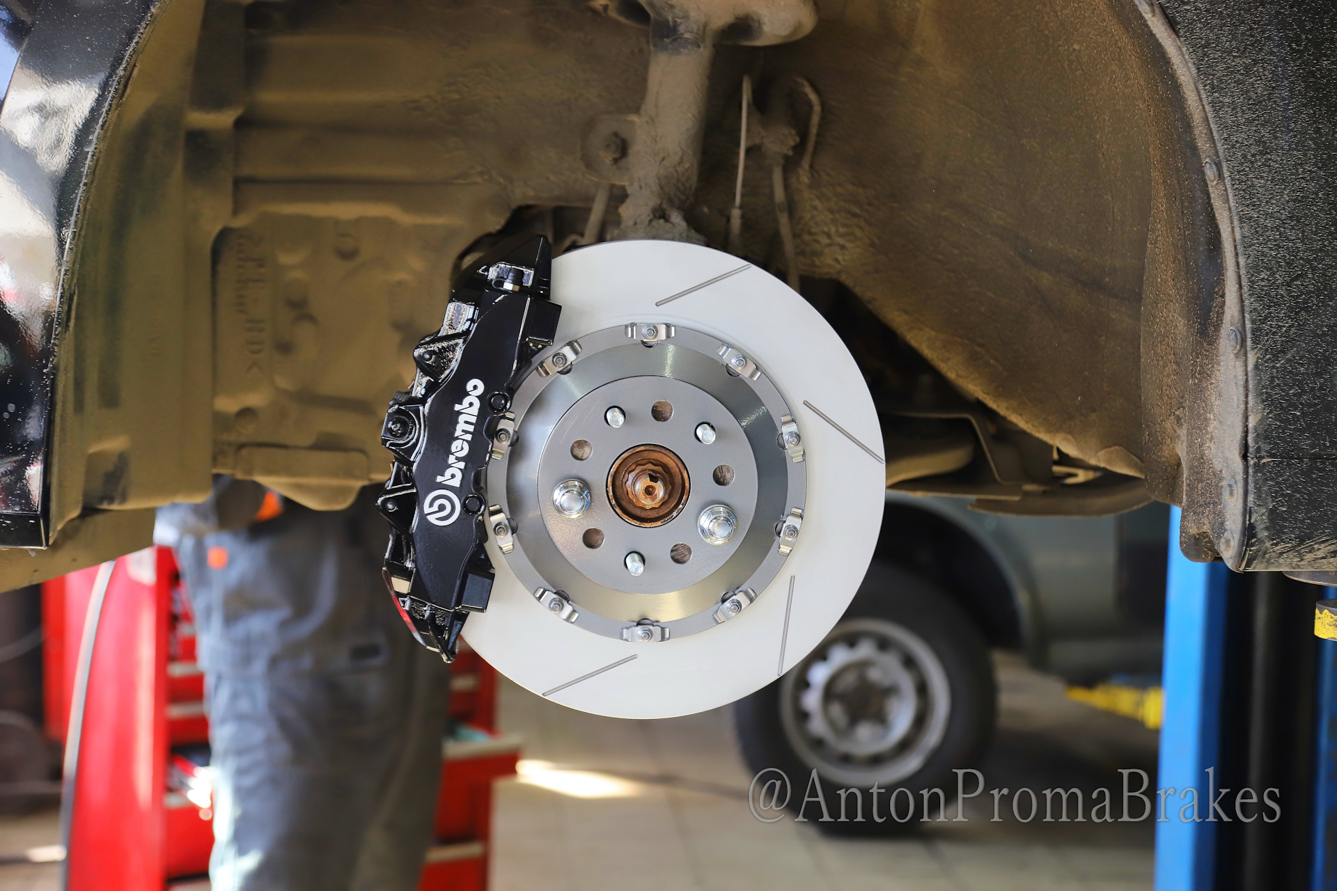 Брембо на камри. Brembo 365x34. тормозные диски альфард на камри 50. оригинальные роторы brembo 365x34mm для audi a6 allroad.