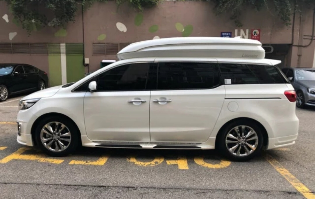 Kia Carnival 2020 багажник