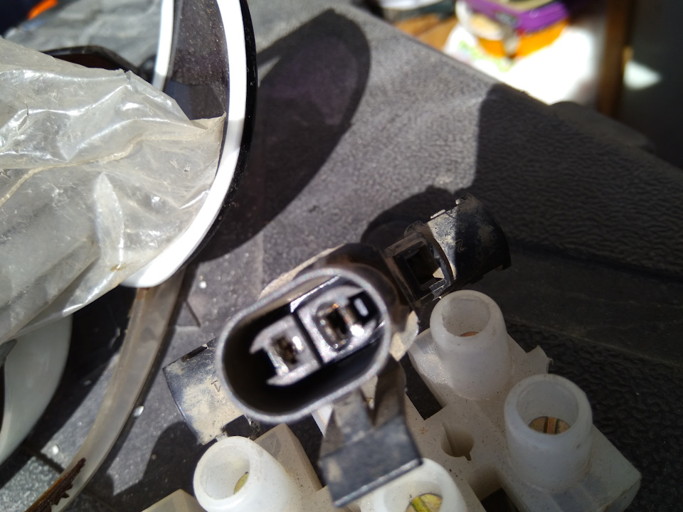 Не горят туманки — Renault Trafic (2G), 2 л, 2008 года | своими руками ...