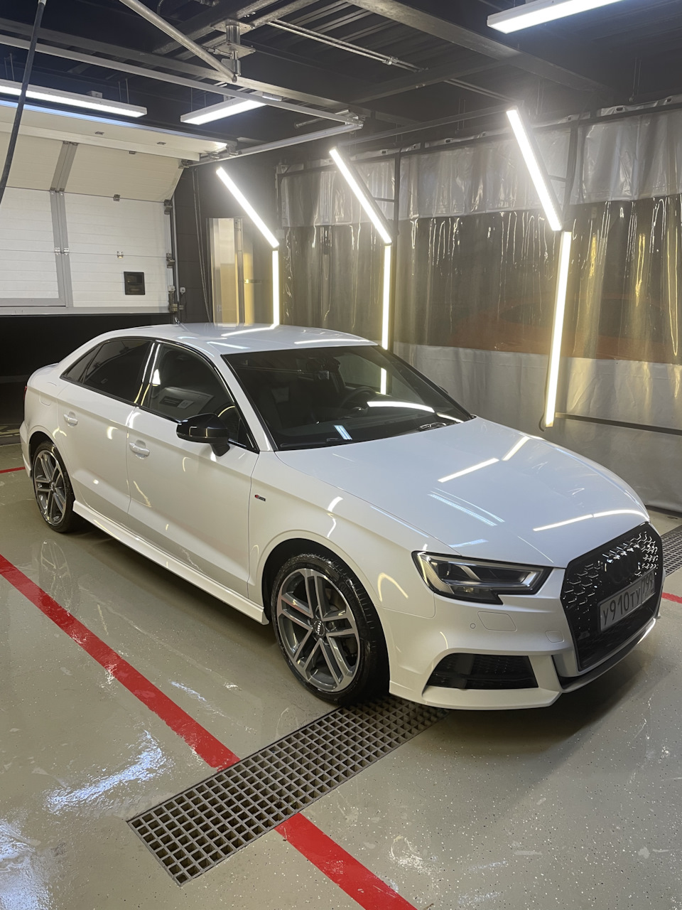 Черные шильдики и кольца Ауди — Audi A3 Sedan (8V), 1,4 л, 2019 года |  стайлинг | DRIVE2