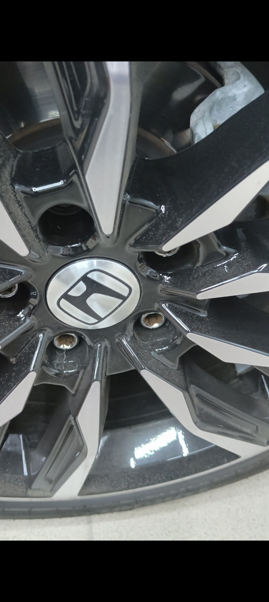 Замена колодок передних — Honda Civic 4D (10G), 1,5 л, 2016 года ...