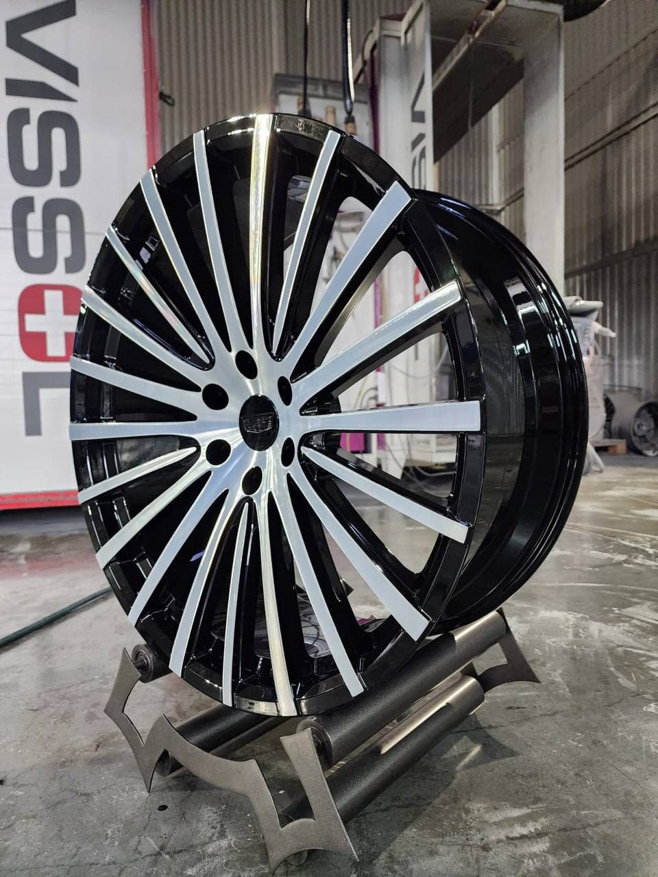 Дизайн ковки для Cadillac Escalade — VISSOL WHEELS на DRIVE2