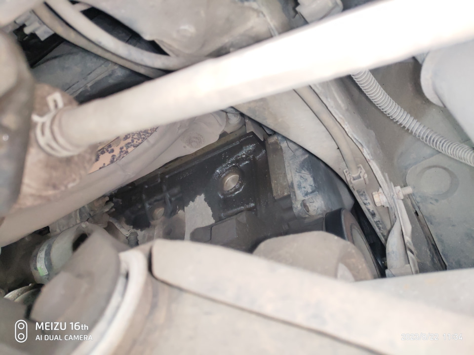 поиск пищащего подшипника. конденсер+осушитель. монтаж приемной трубы ...