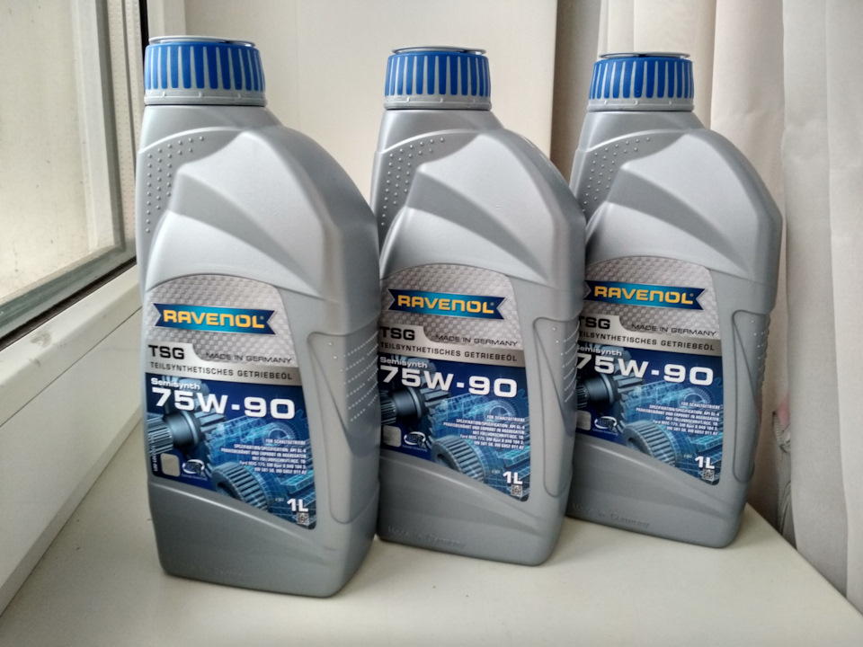 Масло мкпп sx4. Ravenol 75w-140 артикул. Suzuki sx4 масло в МКПП. Ravenol MTF -1 SAE 75w-85. Ravenol масло в ДВС.