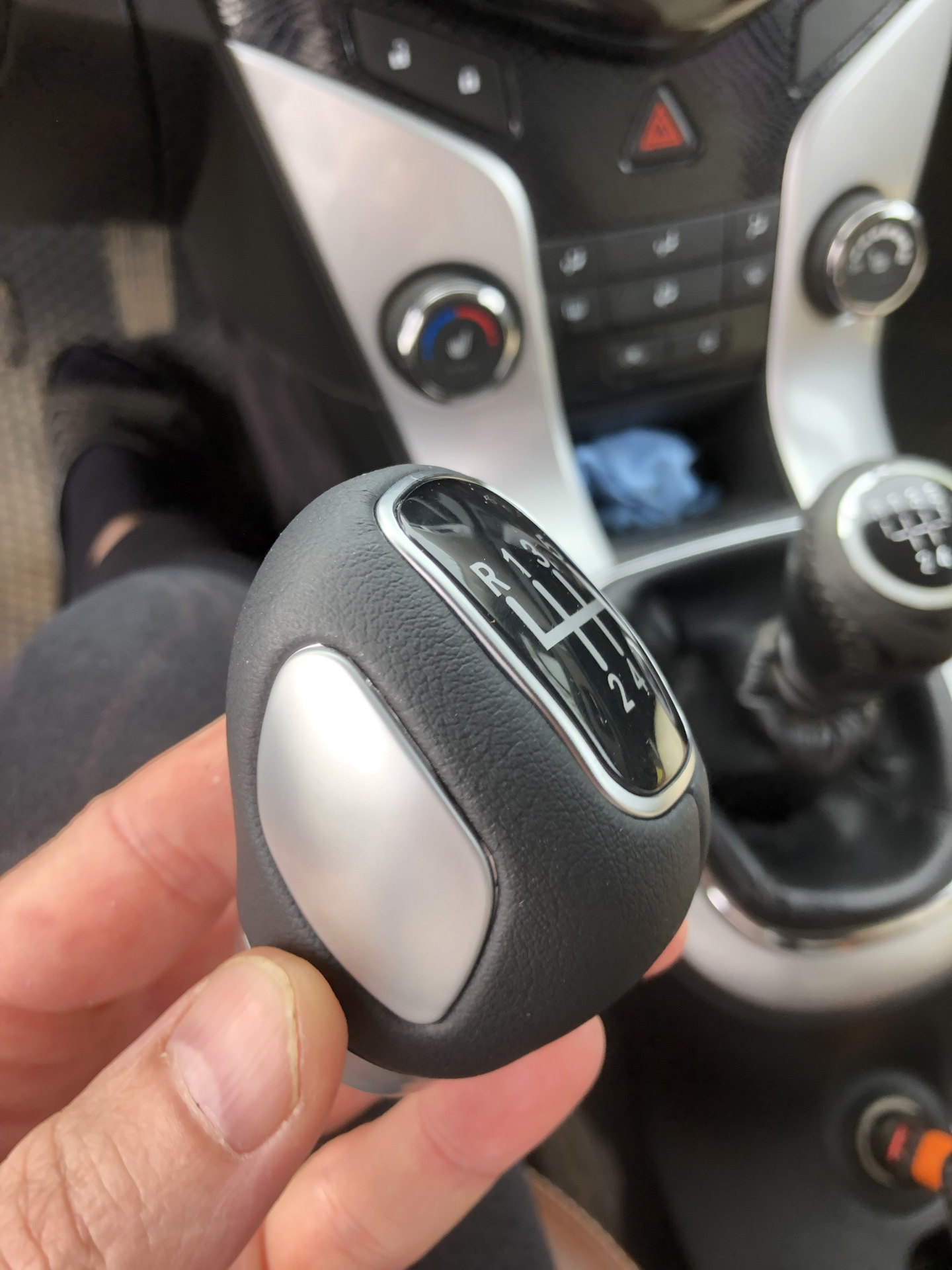 Замена ручки МКПП Шевроле Круз. — Chevrolet Cruze Hatchback, 1,8 л ...