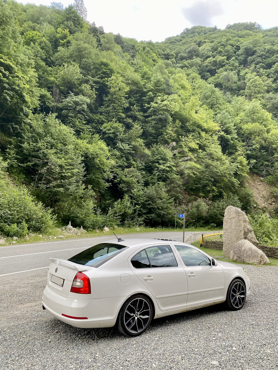 Глава 9. Отпуск на Кавказе, немного обслуживания и ДТП. — Skoda Octavia RS  A5 Mk2, 2 л, 2012 года | путешествие | DRIVE2