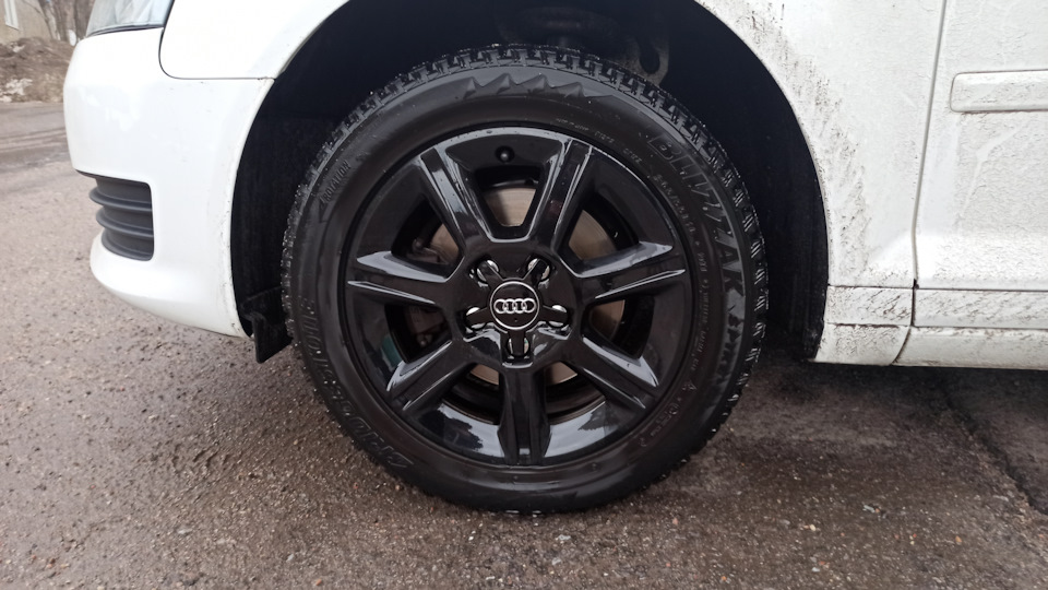 Фото в бортжурнале Audi A3 Sportback (8PA)