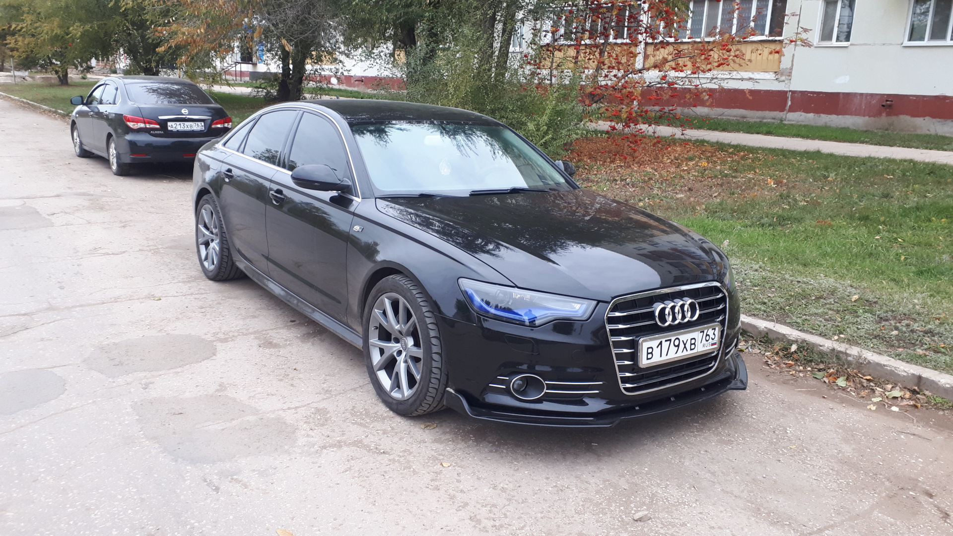 Audi 4 графит металлик