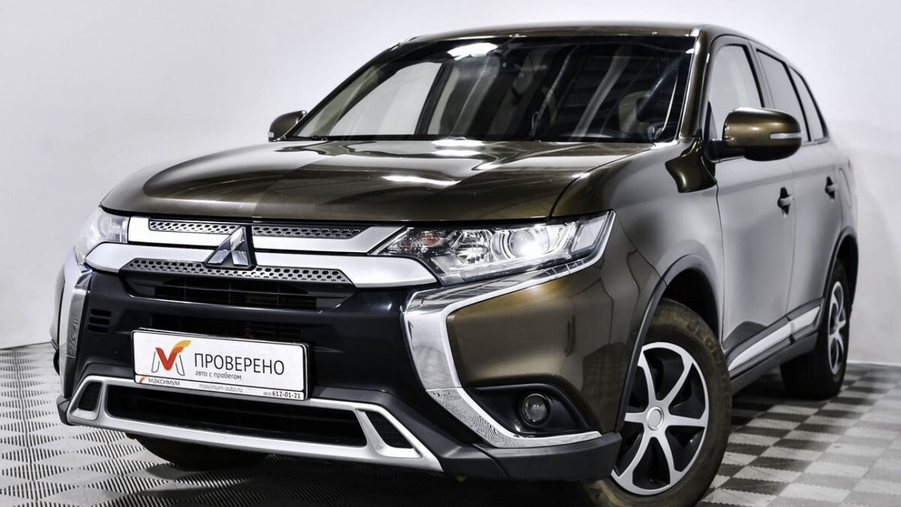 Mitsubishi Outlander (3G) 2.0 бензиновый 2019 | Боря😂 на DRIVE2