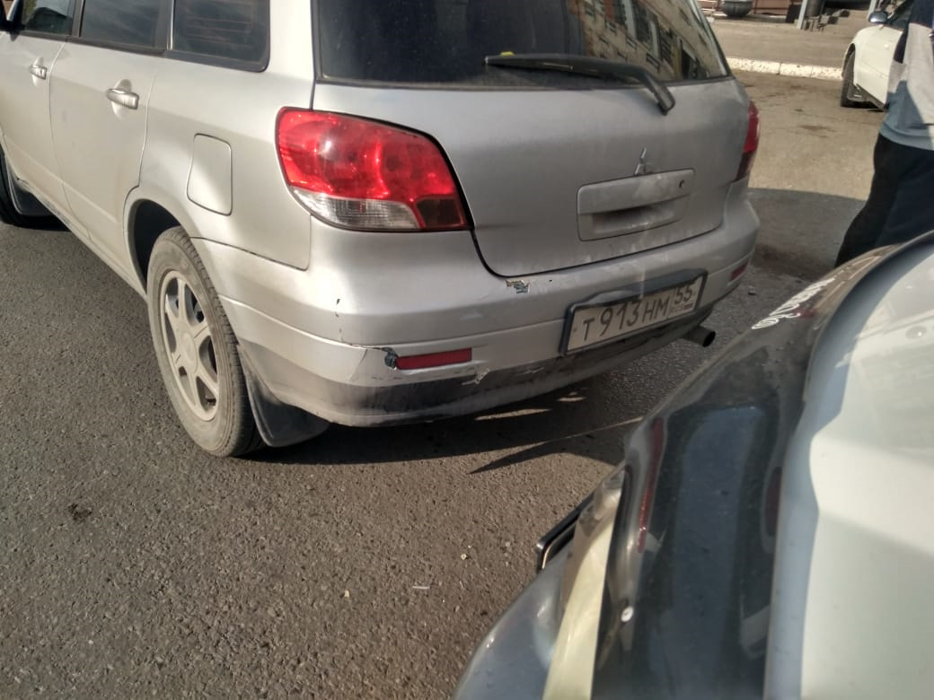 Замена заднего бампера или летнее происшествие ! — Mitsubishi Airtrek ...