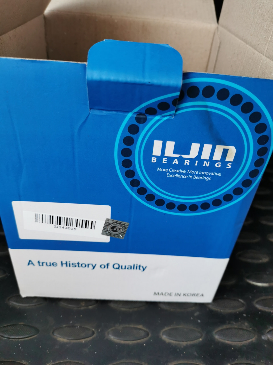 Кузов, ступица, аккумулятор, пружины — Ford Focus II Hatchback, 1,6 л ...