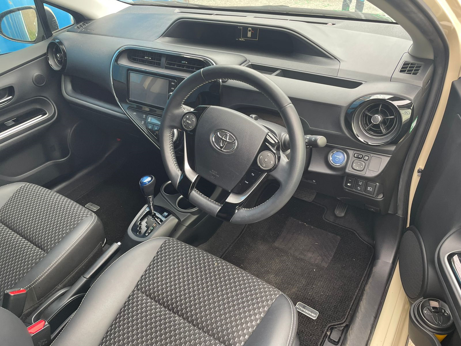 Чехлы Toyota Aqua Купить В Челябинске