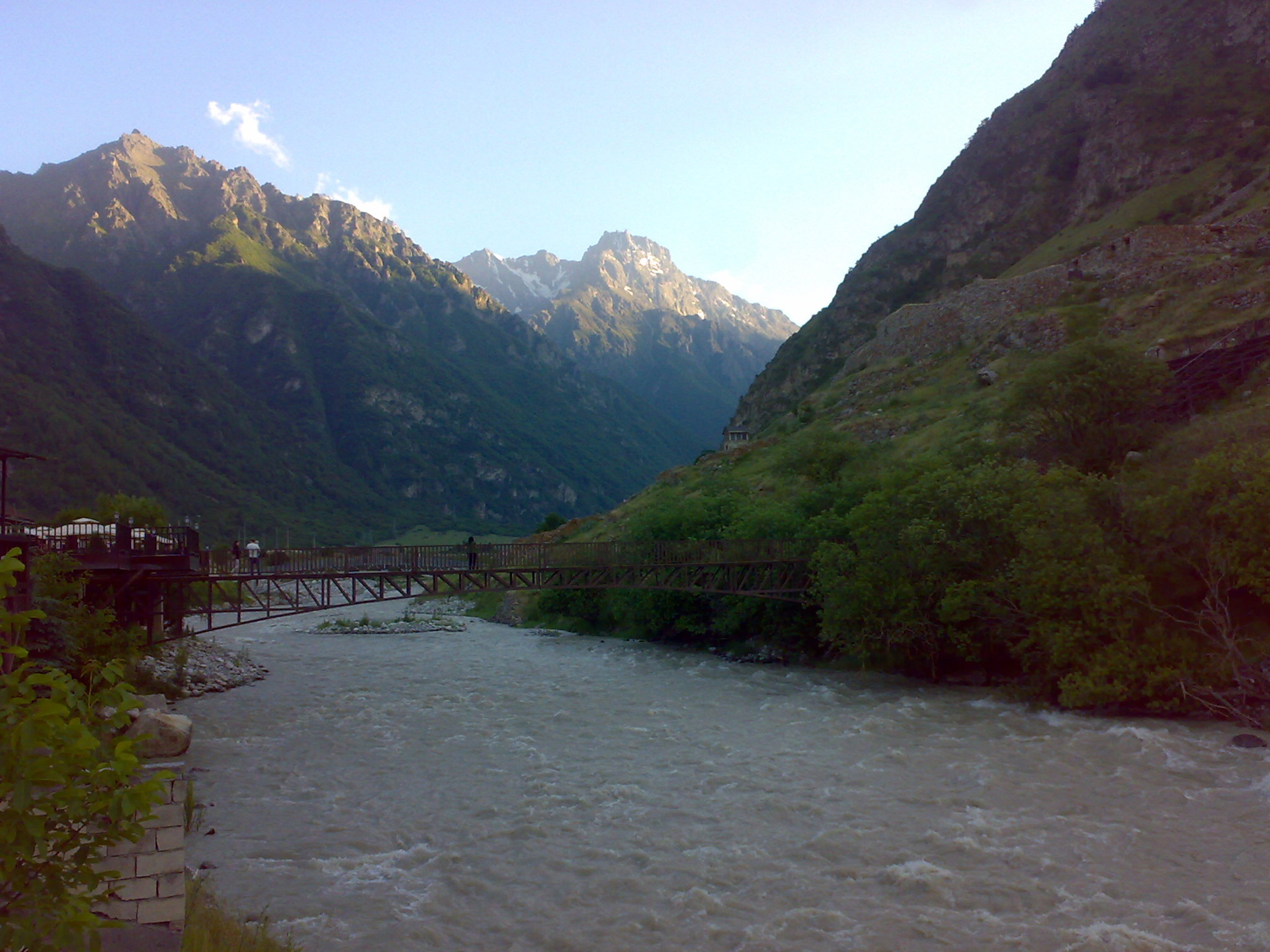 https://a.d-cd.net/lWMybYWdwZ_uillW4FSmtTFIVjs-1920.jpg