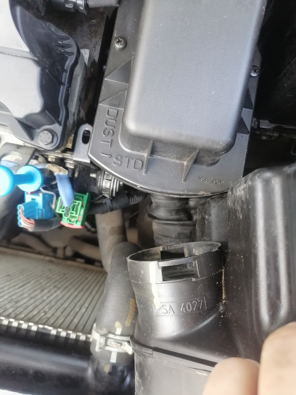 Photo from the logbook Citroen C4 L