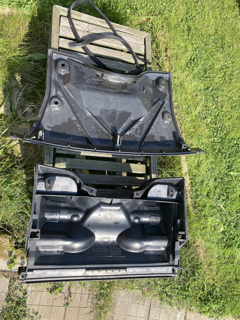 Photo from the logbook BMW X5 (E53)