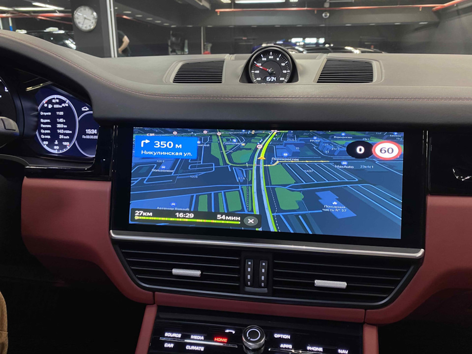 lYAAAgC 2 A 960 заставка порше кайен на телефон