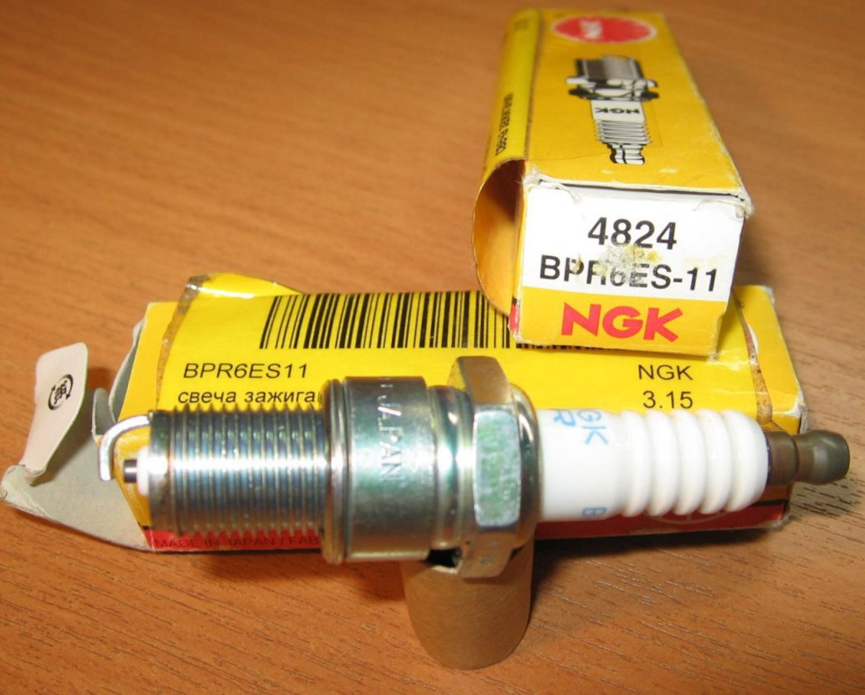 ВАЗ, клин заднего колеса + замена свечей. Калина 1 8кл — Lada Калина ...