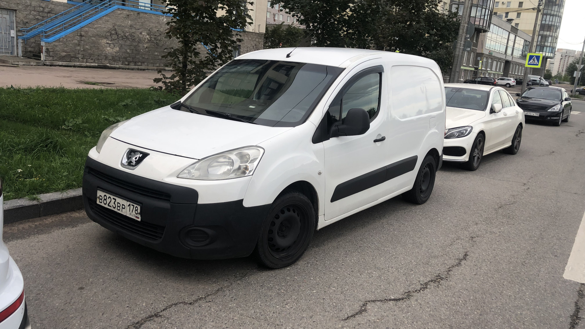 Peugeot Partner Tepee 1.6 бензиновый 2011 | не было печали… на DRIVE2