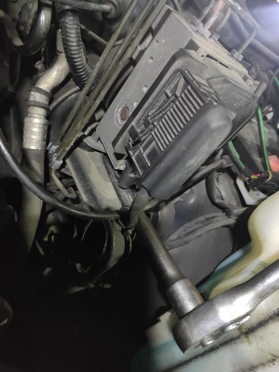 Фото в бортжурнале Mercedes-Benz E-Class (W210)