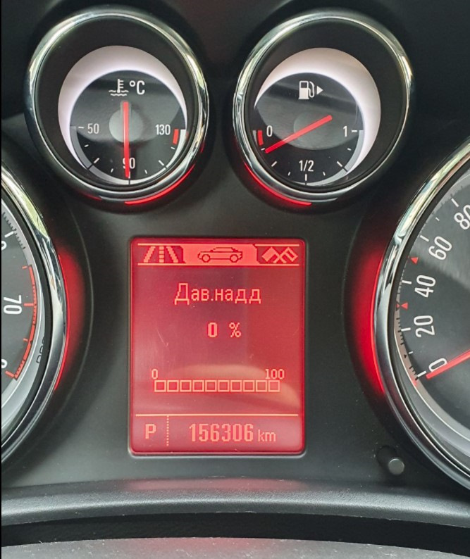 Наддув турбины на приборке Astra J — Opel Astra J, 1,6 л, 2011 года ...