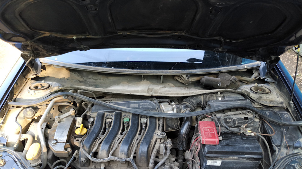 Чистка и доработка трапеции стеклоочистителей, установка пыльников ...