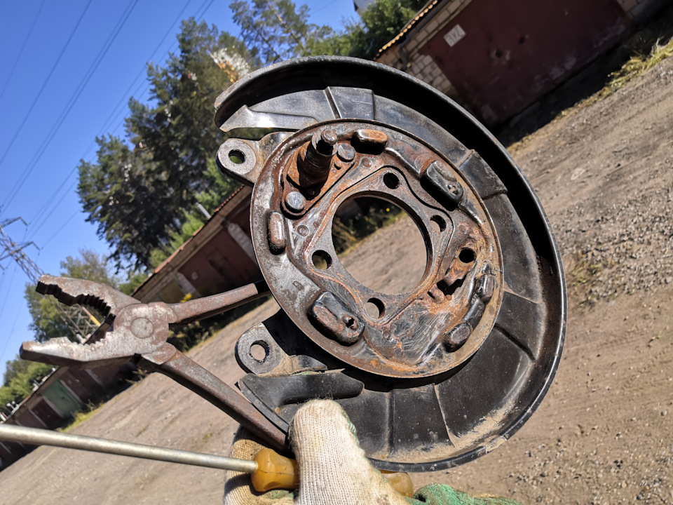 Подогрев сидения — Opel Astra J, 1,6 л., 2011 года | поломка | DRIVE2