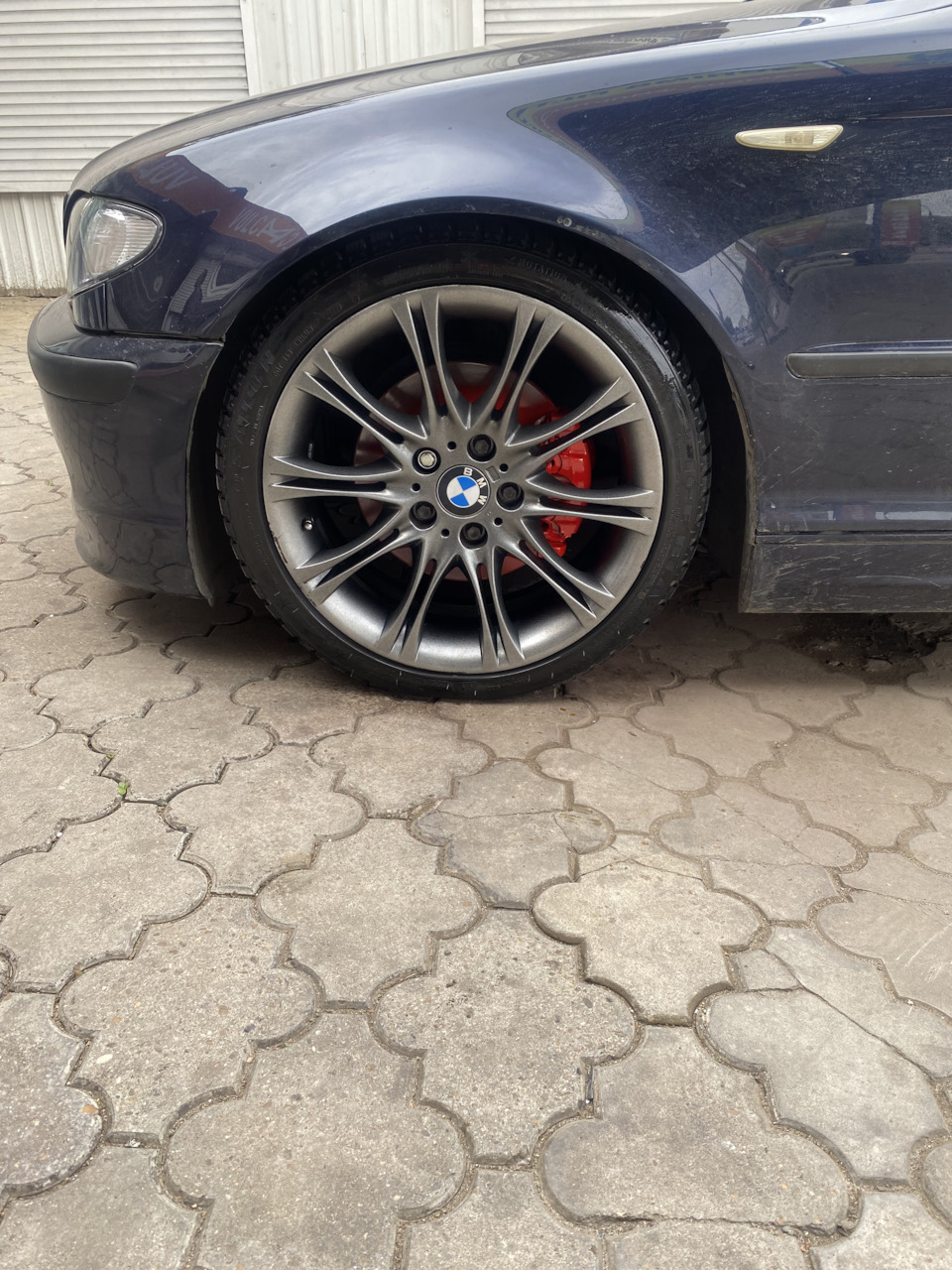 BMW f30 покраска суппортов