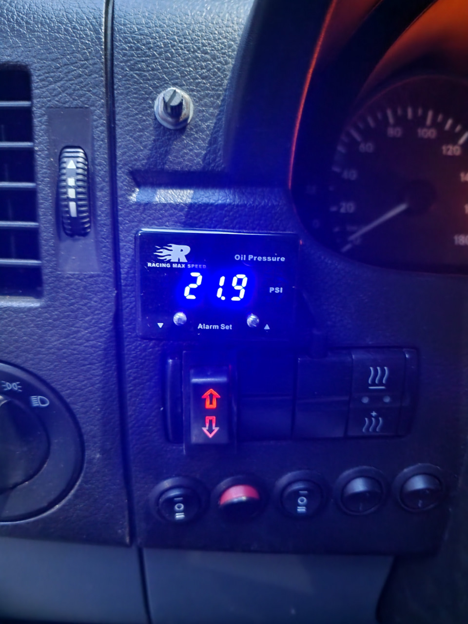 Установка пневмы на зад — Mercedes-Benz Sprinter (2G), 2,2 л, 2018 года ...