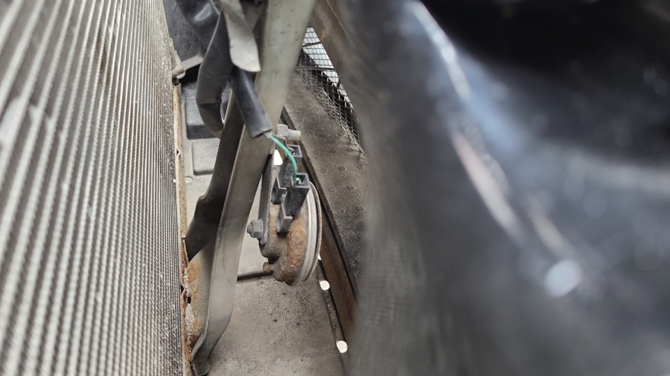 Батя на районе — Nissan Tiida (1G), 1,6 л, 2011 года | аксессуары | DRIVE2