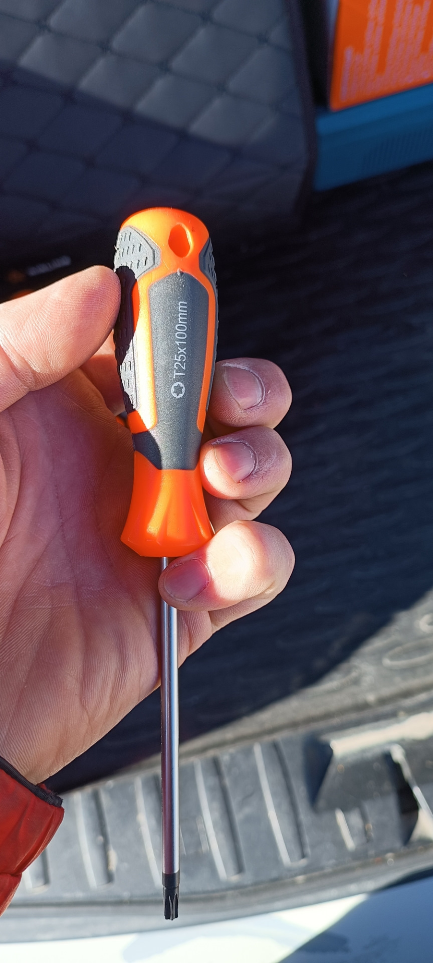 Фото в бортжурнале BMW X3 (E83)