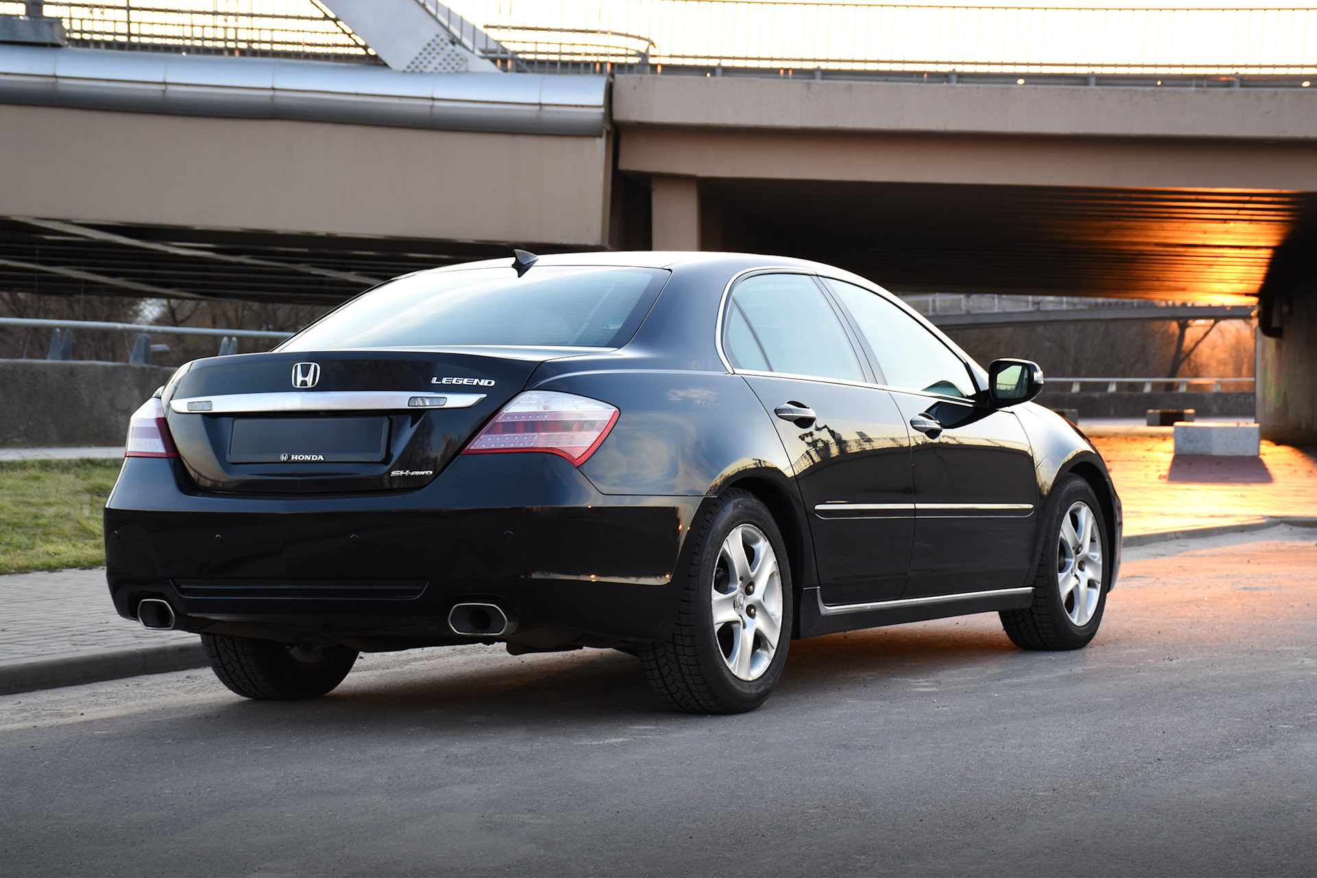 Honda Legend 2010