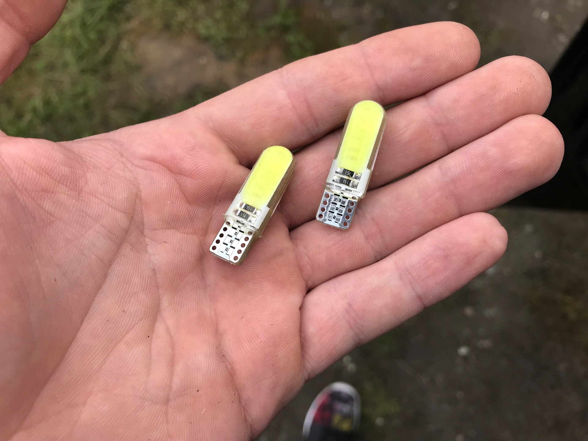 Led лампы в габариты — Chevrolet Cruze (1G), 1,8 л, 2012 года | своими ...