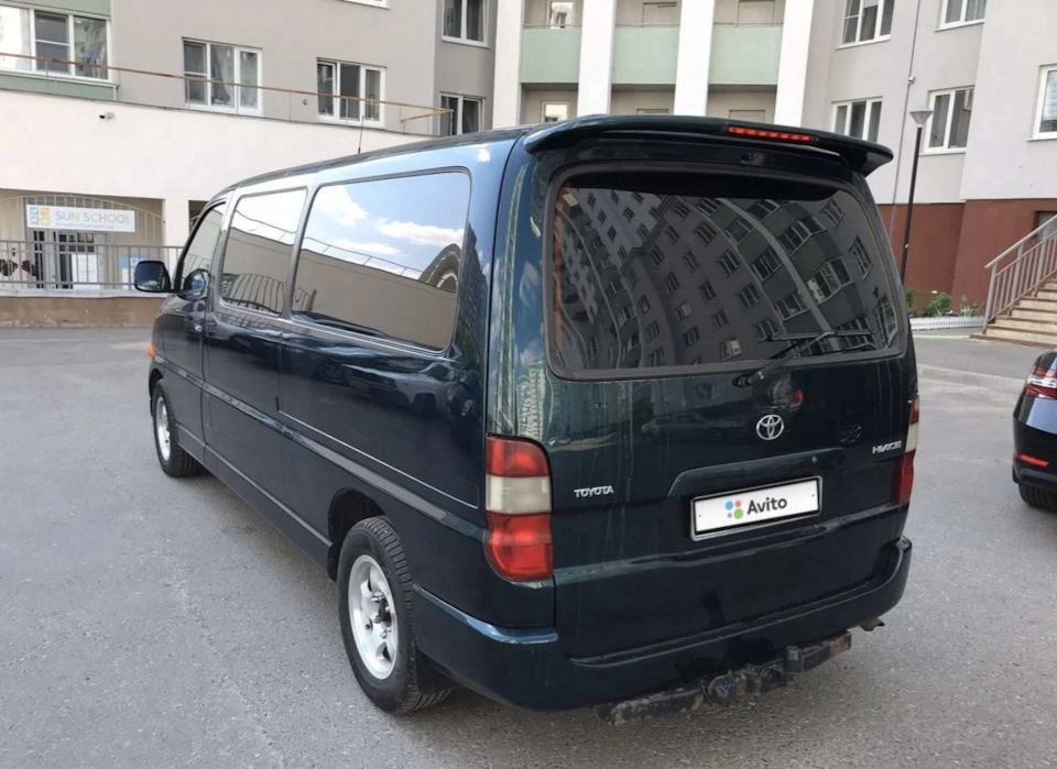 Toyota touring hiace. Обвес Тоуринг Хайс.