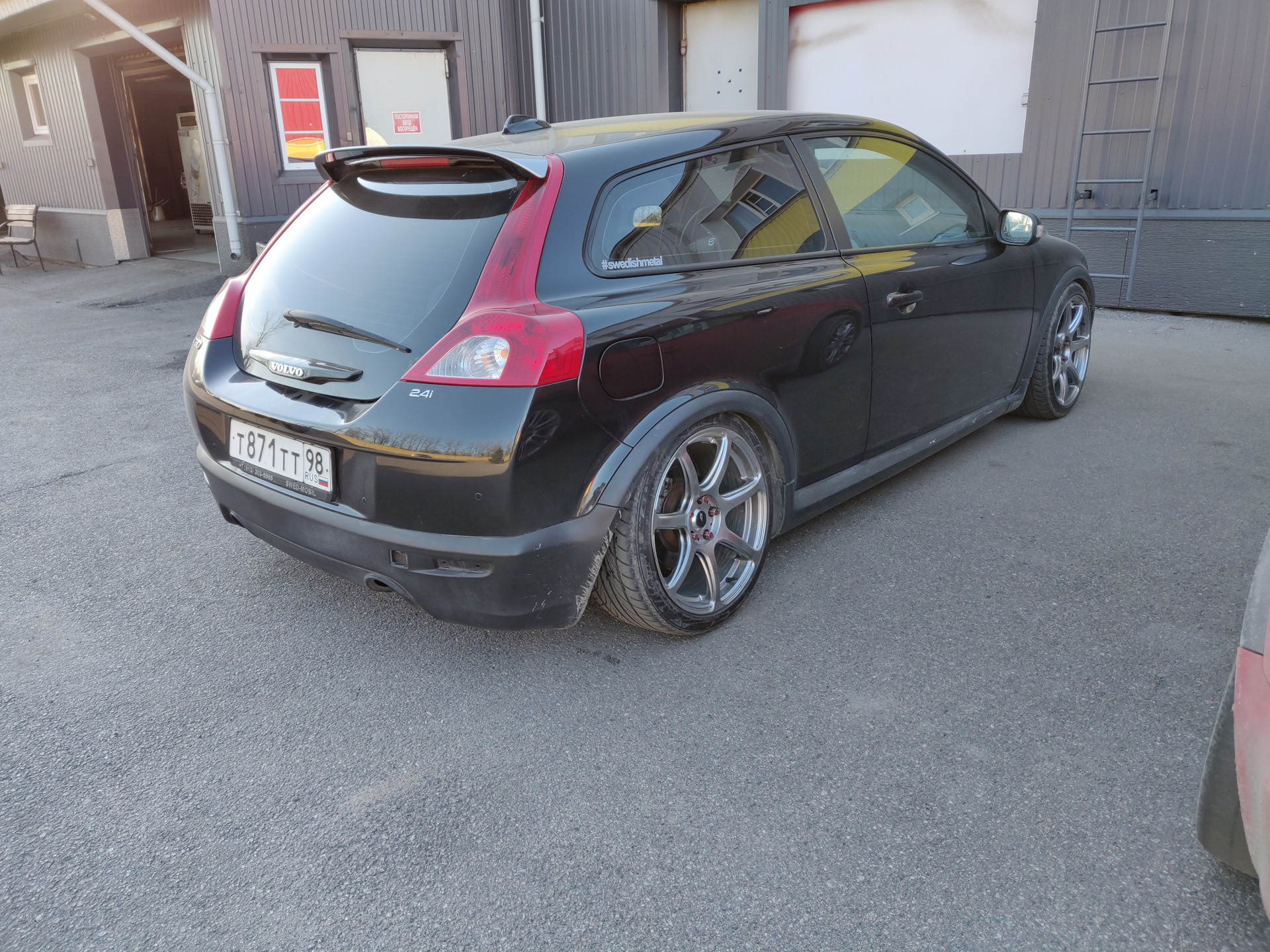 30 c 2. Volvo c30 обвес. Volvo c30 2.4 Tuning. Volvo c30 tuned. C30 Tuning.