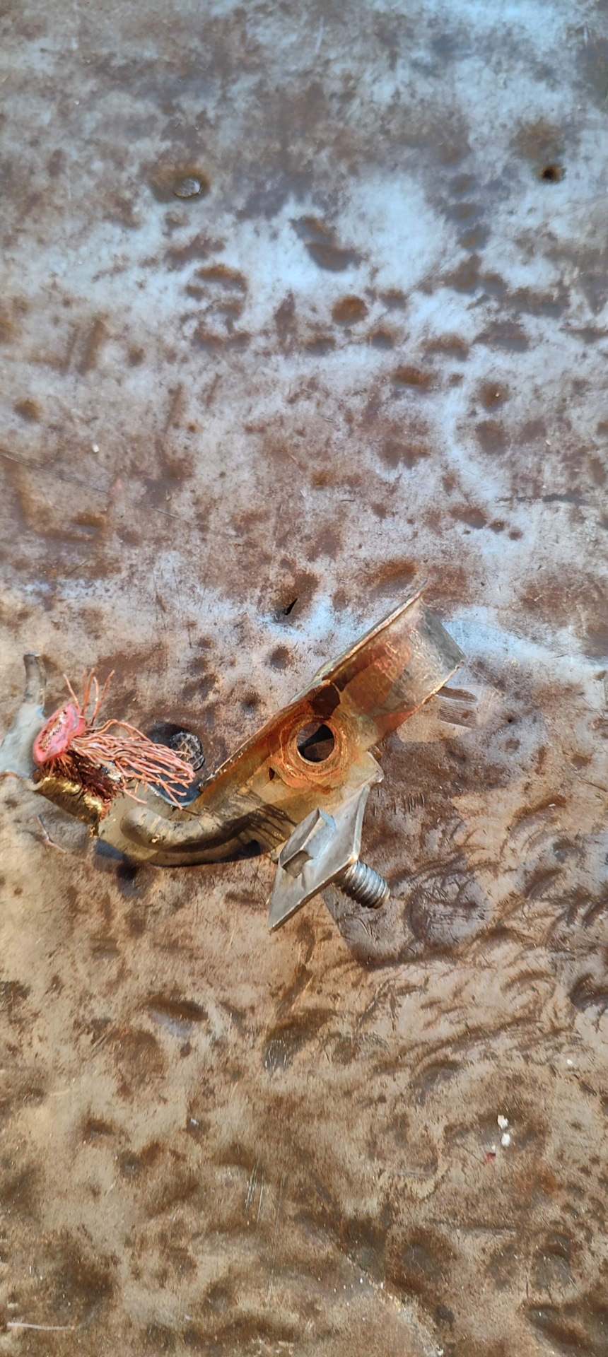 Замена клемм АКБ — Hyundai Accent (2G), 1,5 л, 2005 года | расходники ...