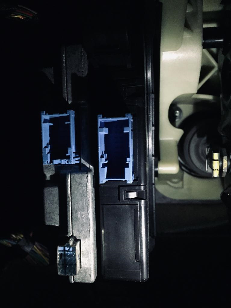 Блок KAFAS2 на месте! — BMW 5 series (F10)