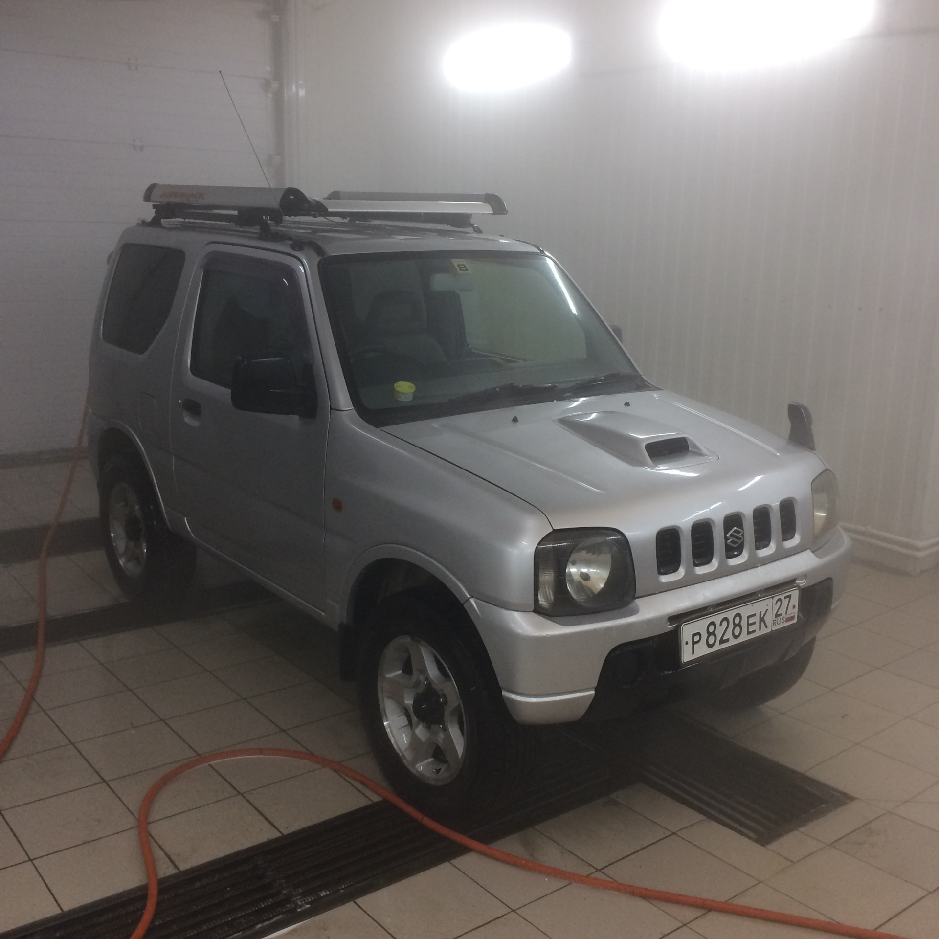 При полном нажатии в пол дергается. — Сообщество «Suzuki Jimny» на DRIVE2