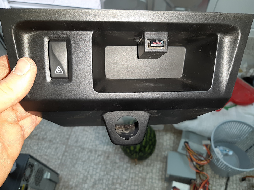 Как снять прикуриватель лада х рей Подготовка к установке новой магнитолы - Lada XRAY, 1,6 л, 2016 года электроника
