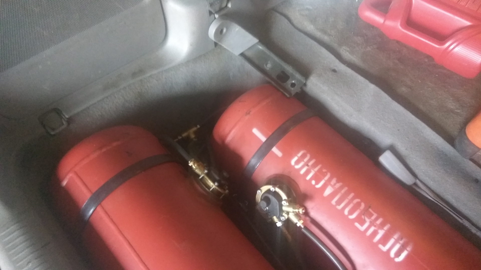 Мазда газовое оборудование. Гбо мазда демио. Гбо на мазда сх 9. Гбо на мазду 6 2. 5.