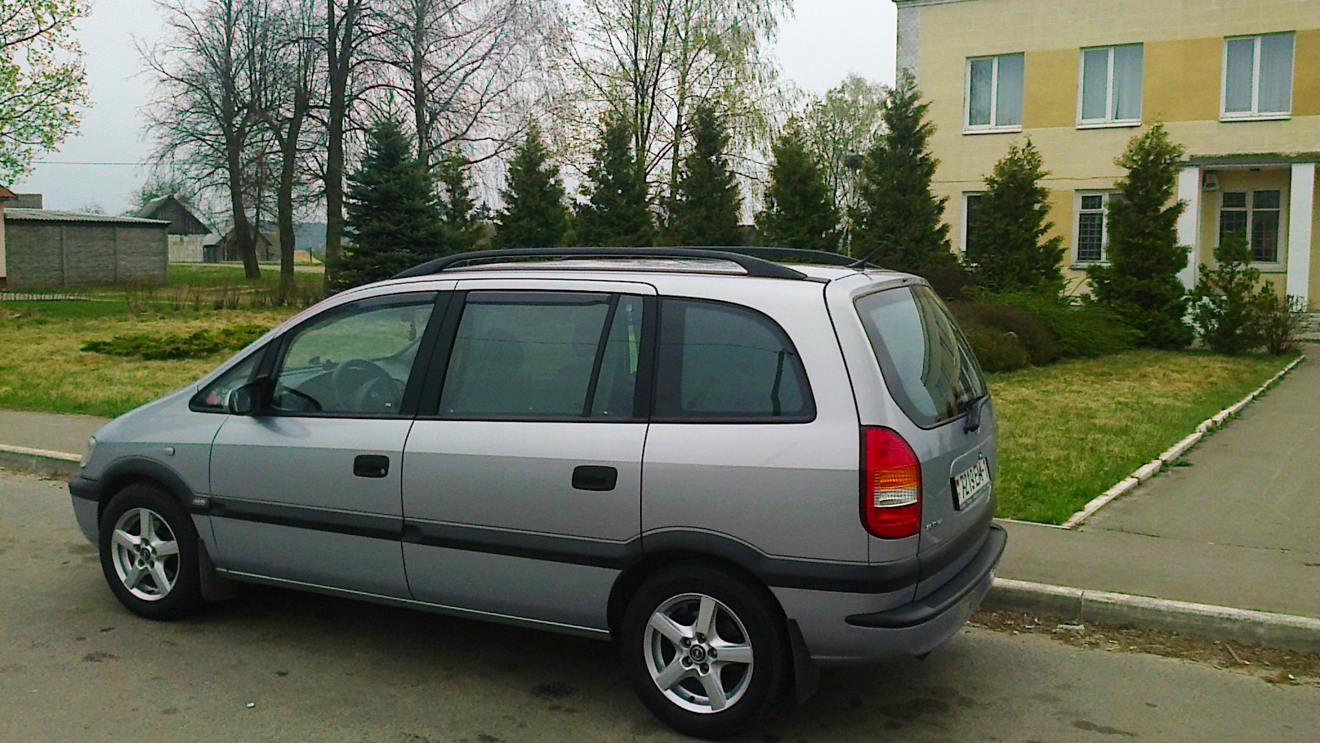 Opel Zafira 2003