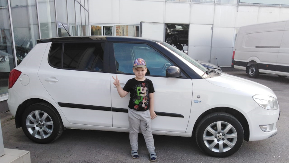 Новые щетки стеклоочистителя. — Skoda Fabia Mk2, 1,4 л, 2014 года ...