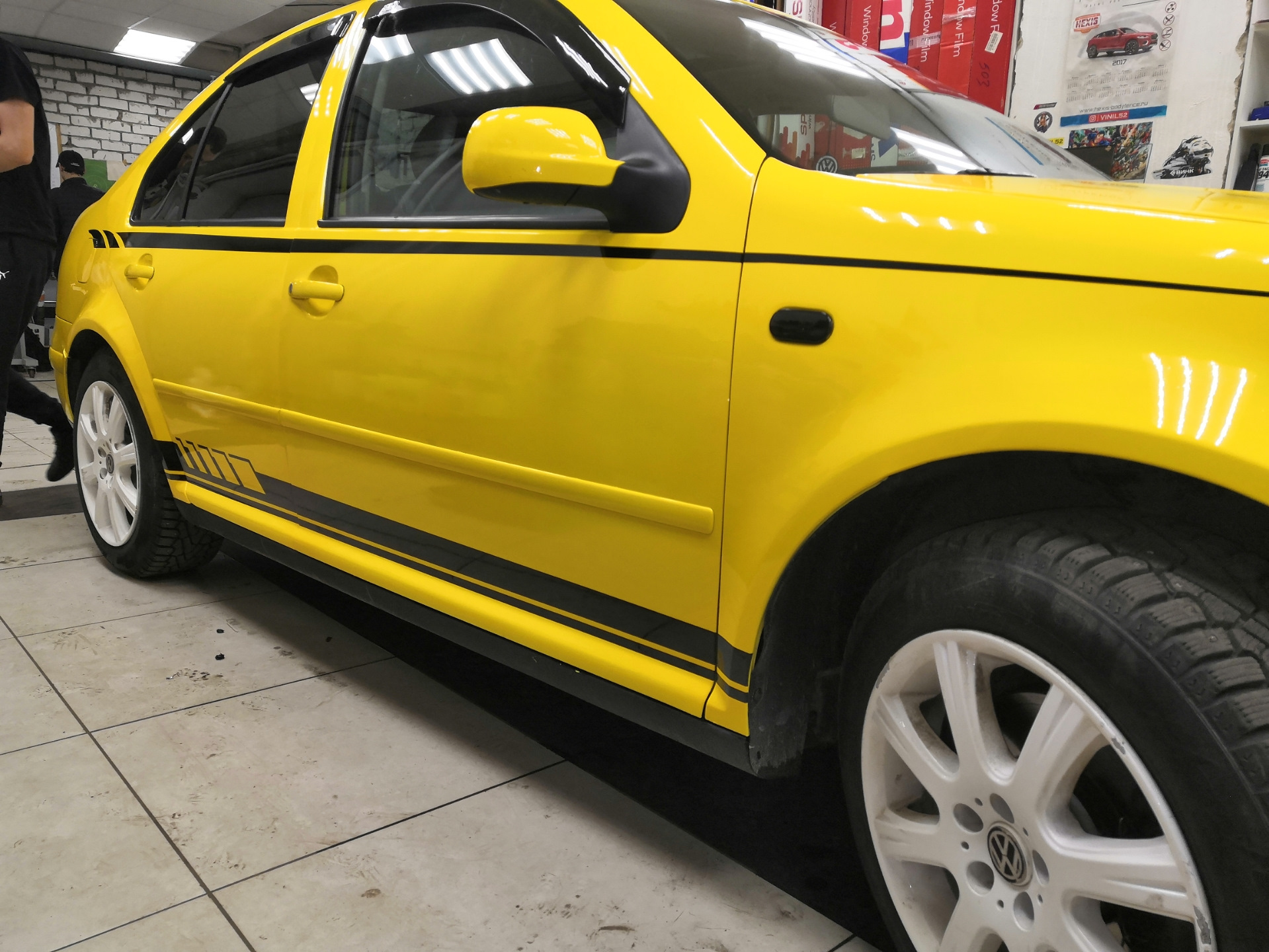 Винил, разбавить желтизну — Volkswagen Bora, 2,3 л., 1999 года ...