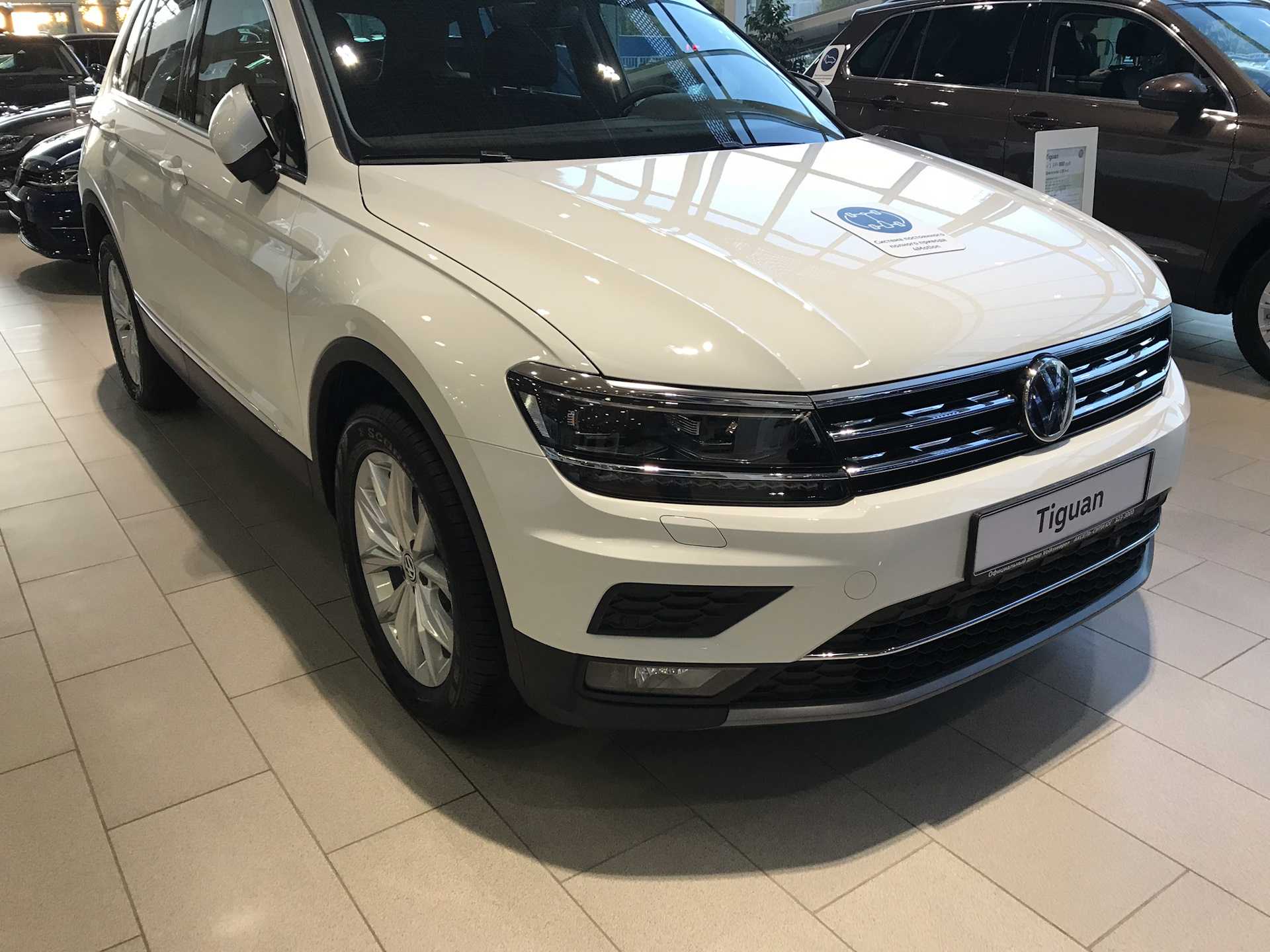 Volkswagen tiguan 2.0 at. Фольксваген Тигуан 2018. Volkswagen Тигуан 2018. Volkswagen Tiguan 2.0 at, 2018. Тигуан 1013.