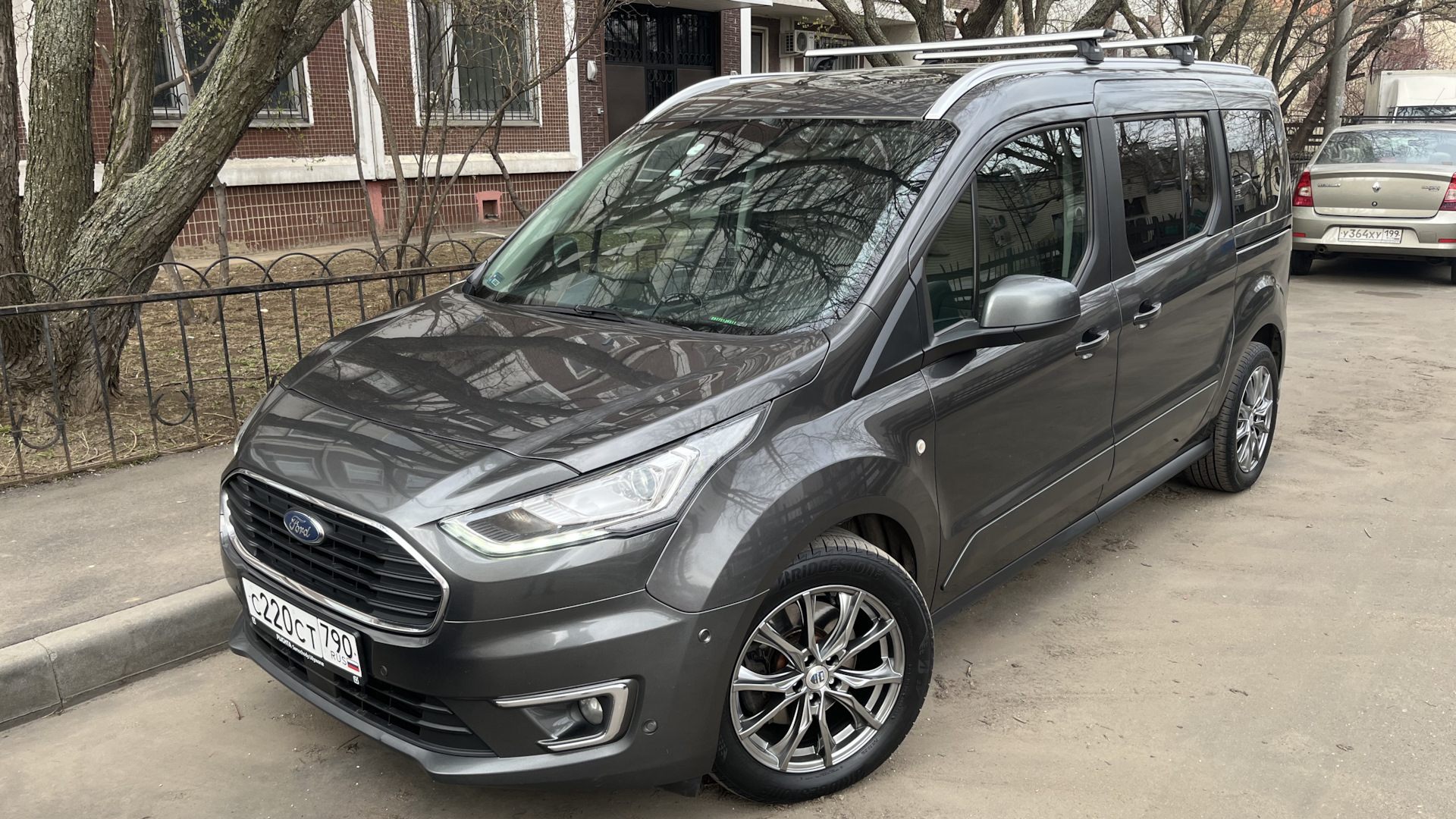 Ford Tourneo Connect (3G) 1.5 дизельный 2019 | Коньnnect на DRIVE2